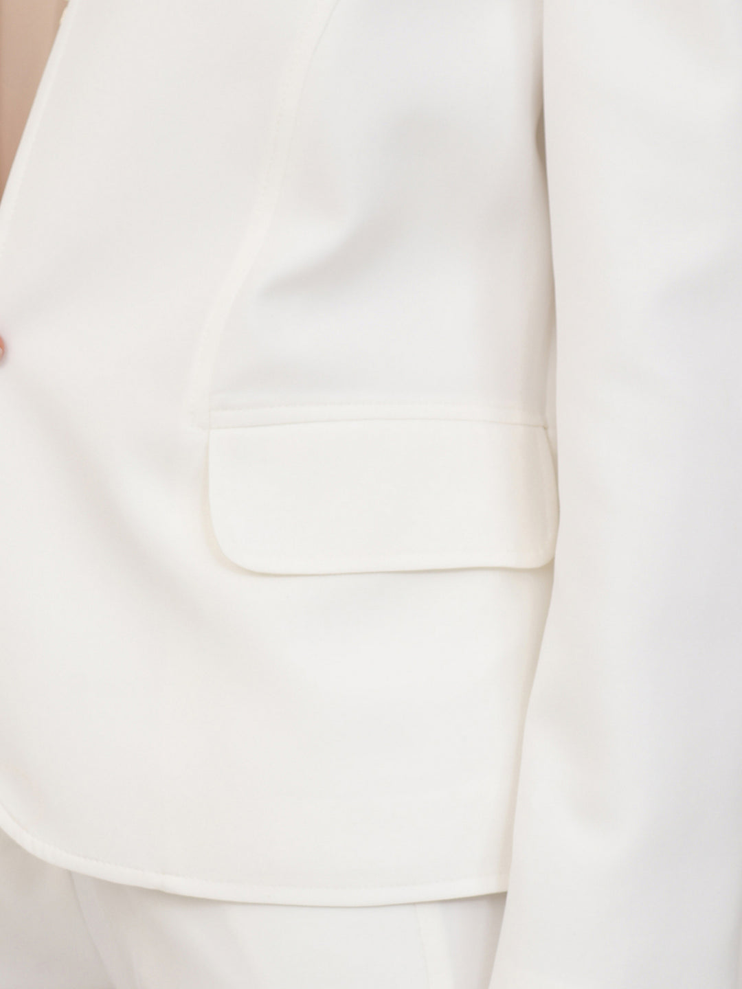 Saco Con Solapa ,Bolsas a los Costados, Liso