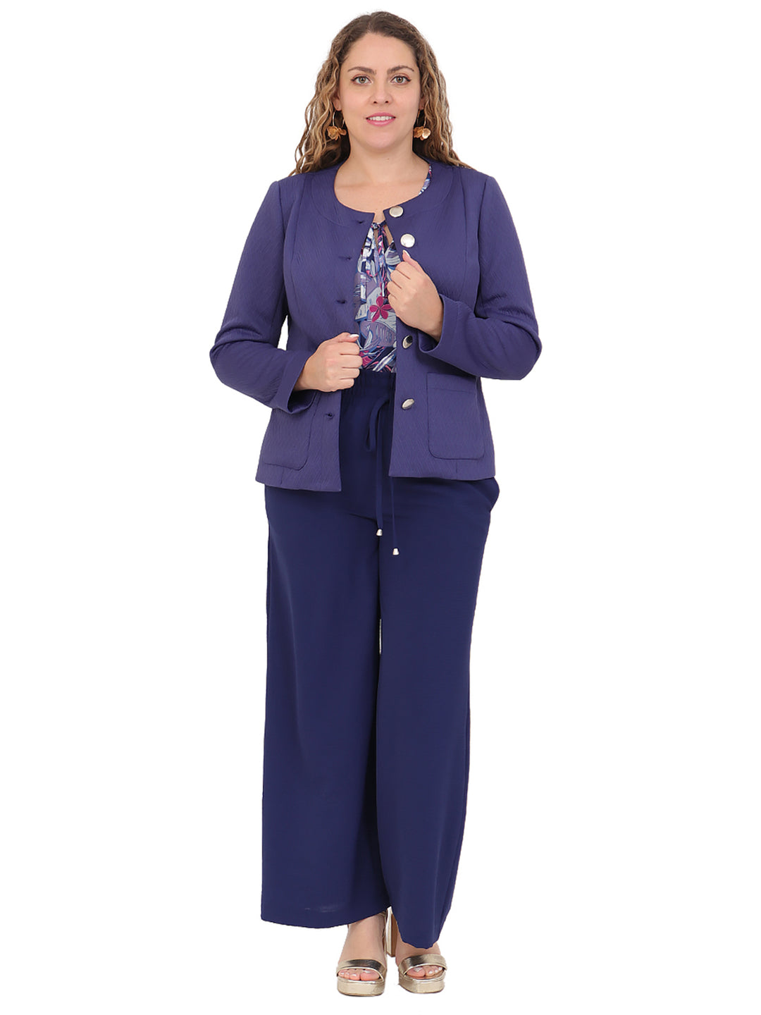 Saco Cuello Redondo ,Bolsillos al frente, Botones