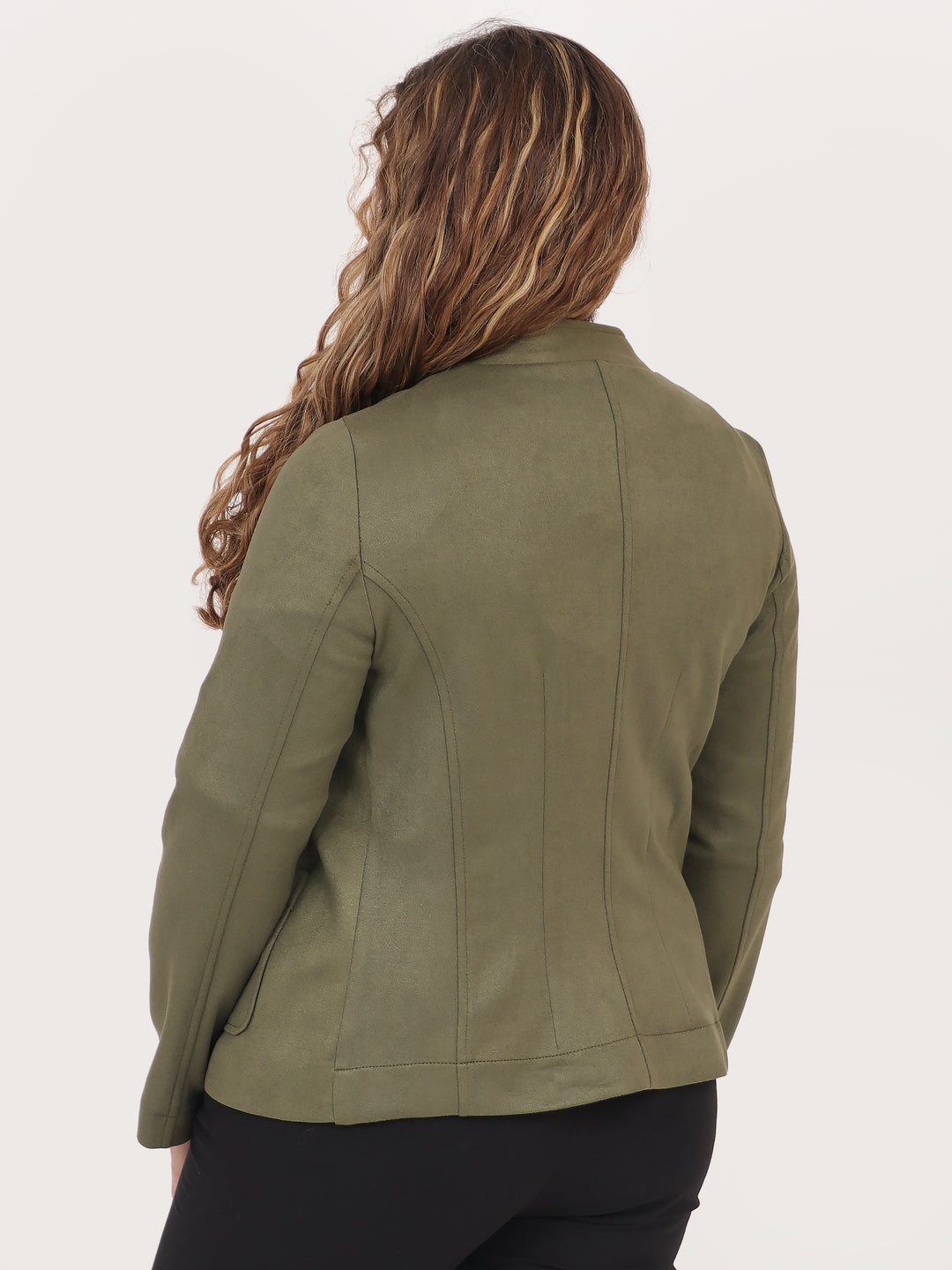 Chamarra Cuello Mao y Bolsillos con Broche