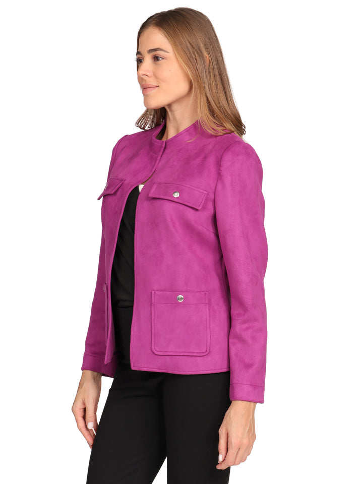 Chamarra Fucsia con Cuello Mao y Bolsillos con Broche