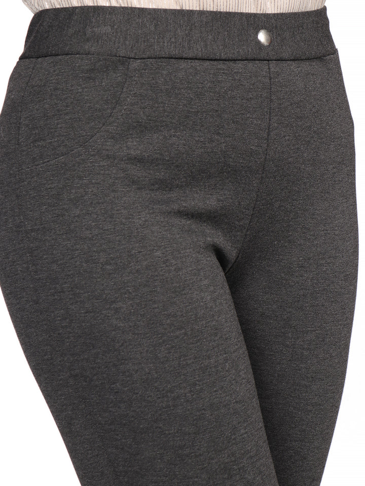 Legging Recto Liso, boton al frente