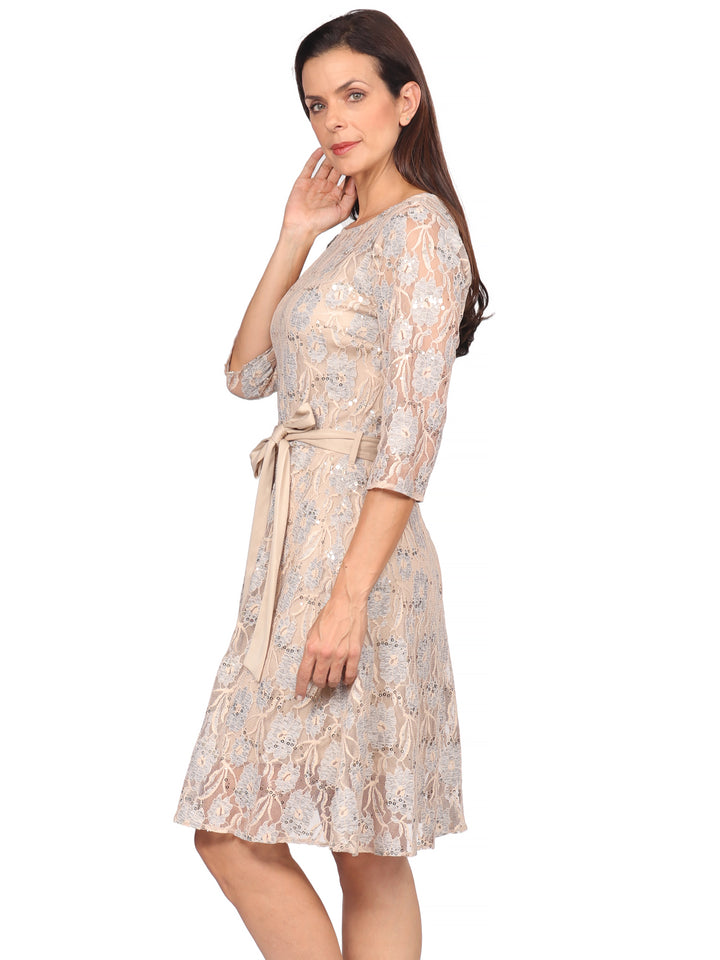 Vestido, Cuello Redondo,  Manga 3/4,  Encaje con Amarre en la Cintura