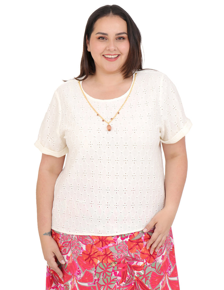 Blusa Curvy Carilo, Cuello Redondo,  Manga Corta, Collar