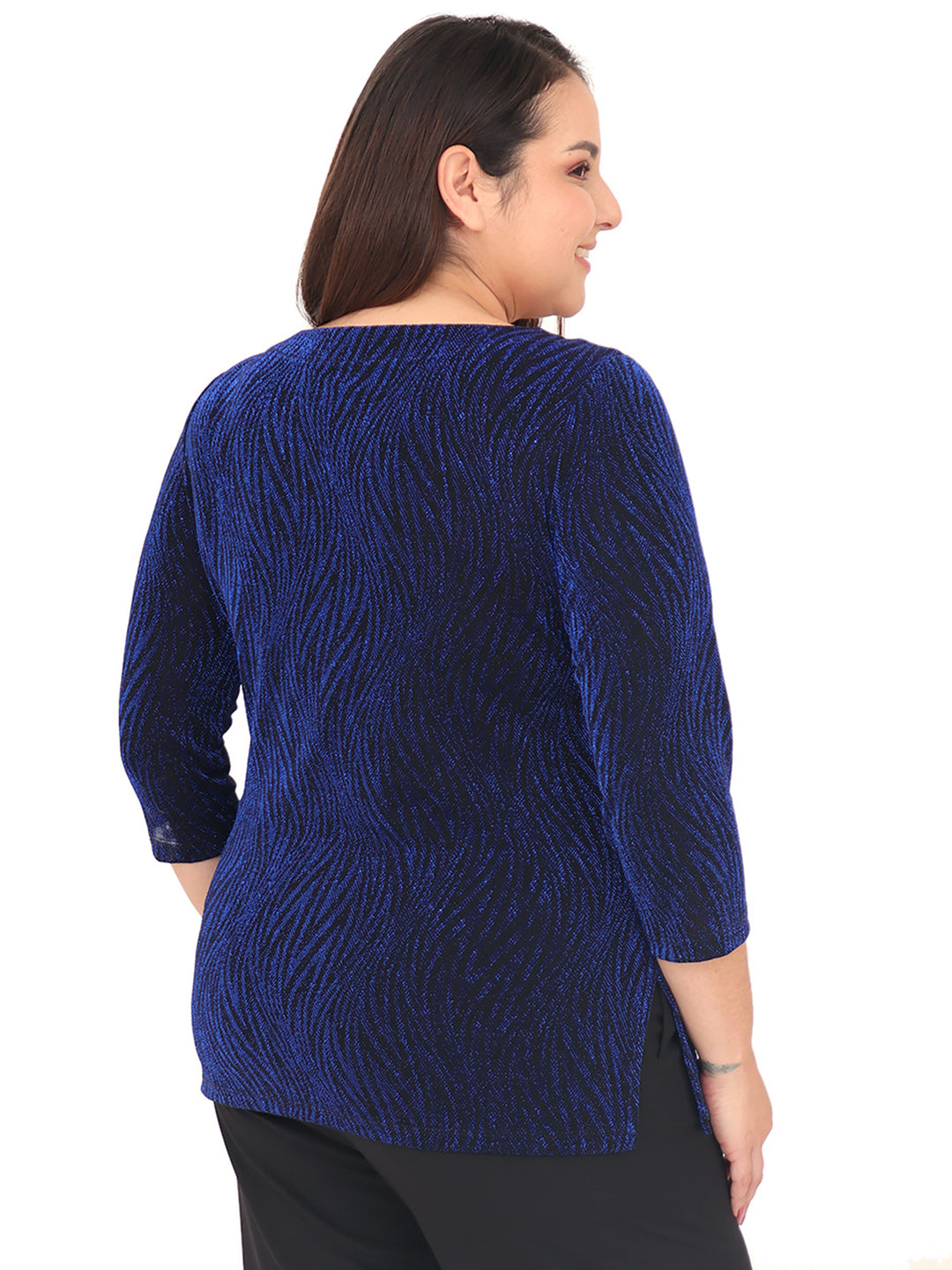 Blusa Curvy Carilo, Cuello Redondo,  Manga 3/4