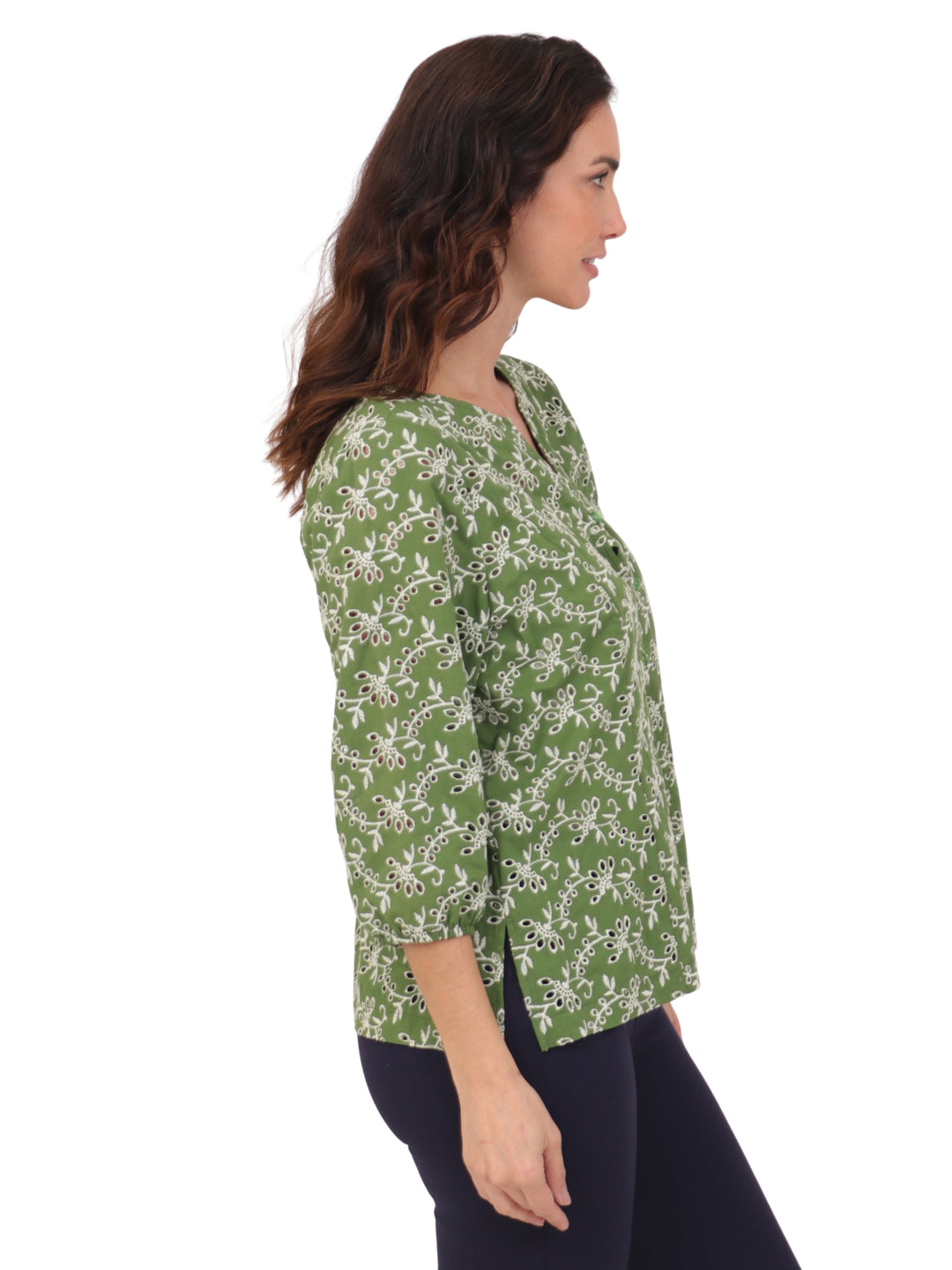 Blusa Cuello Redondo,Botones al frente, Manga Larga, Algódon Bordado