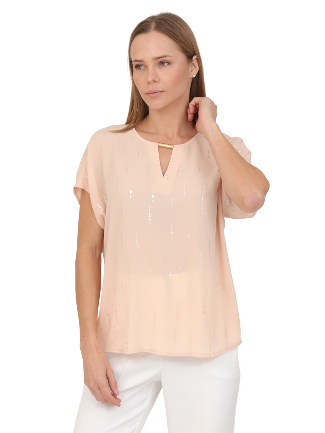Blusa Cuello Redondo con Aplicación,  Manga Corta