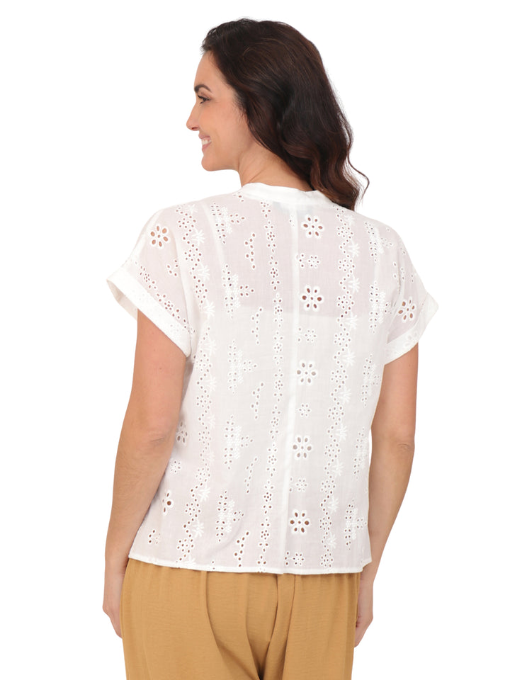 Blusa Cuello Mao, Manga Corta, Algódon Bordado