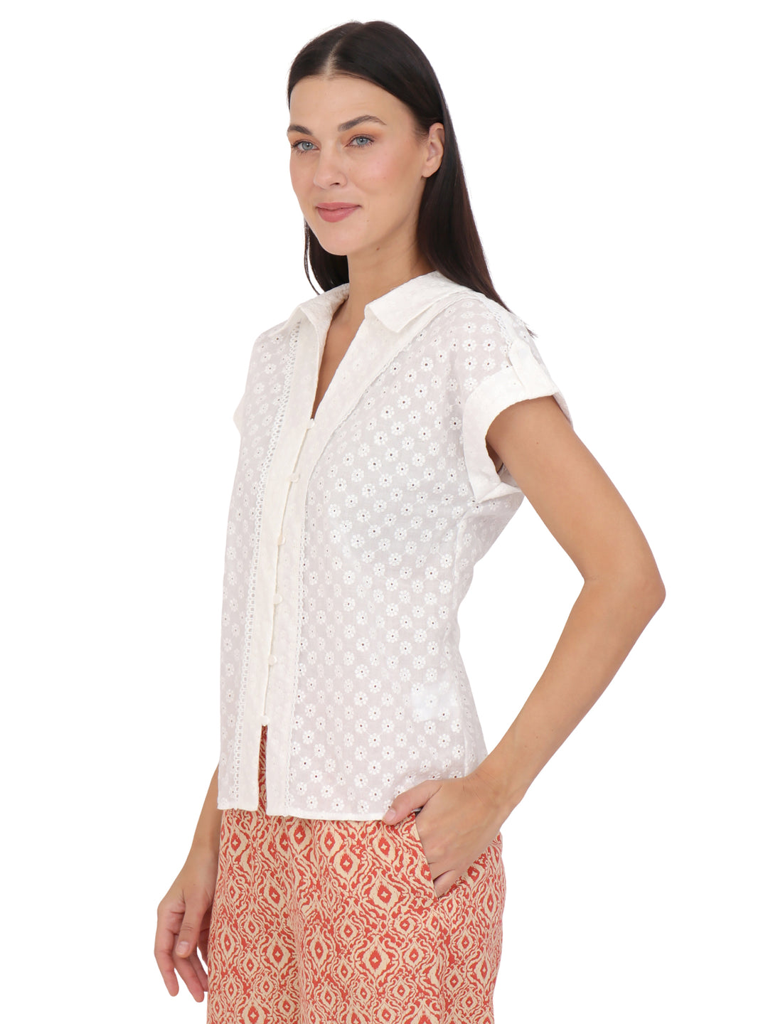 Blusa cuello Camisero ,Manga Corta, Algódon Bordado