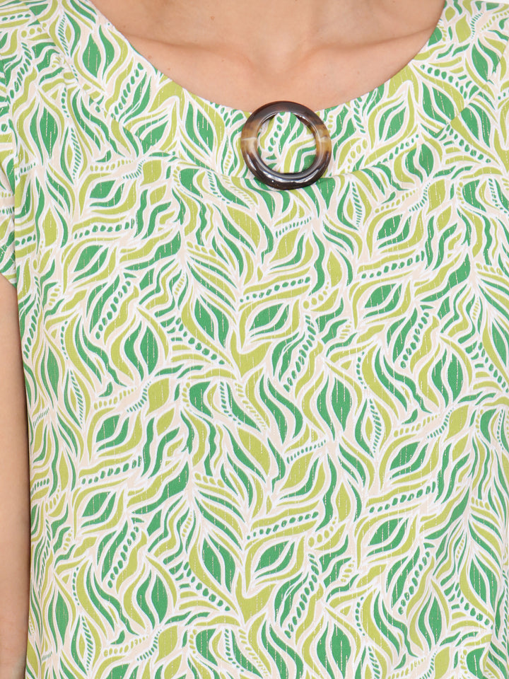 Blusa cuello Redondo, Manga Corta, con Aplicacion, Estampada