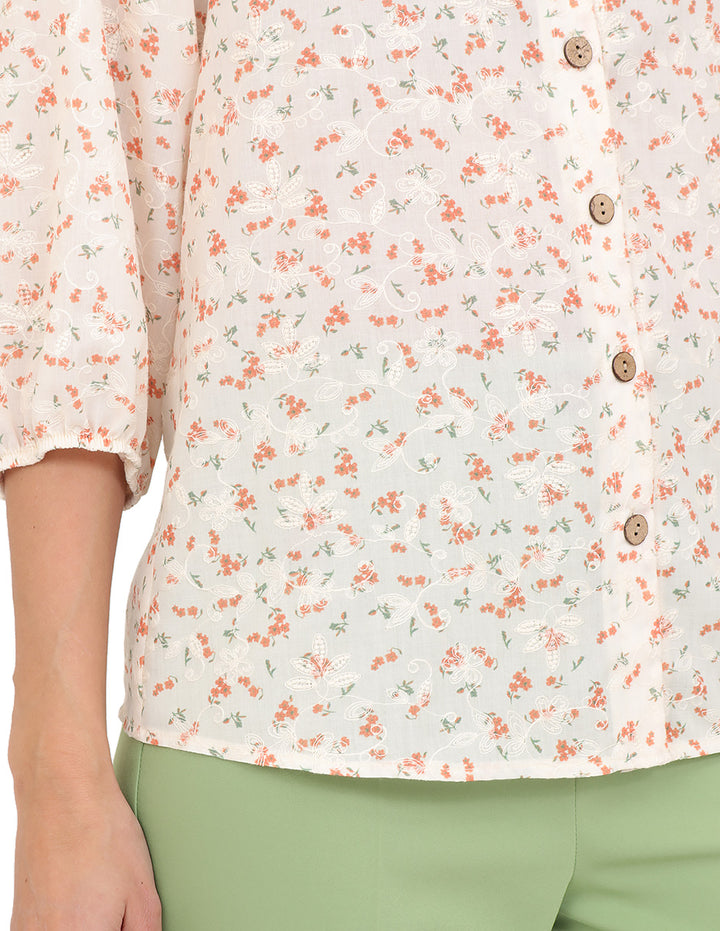 Blusa Cuello V, Manga 3/4, Bordado Floral