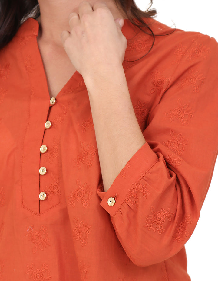 Blusa Cuello V, Manga 3/4,Bordada