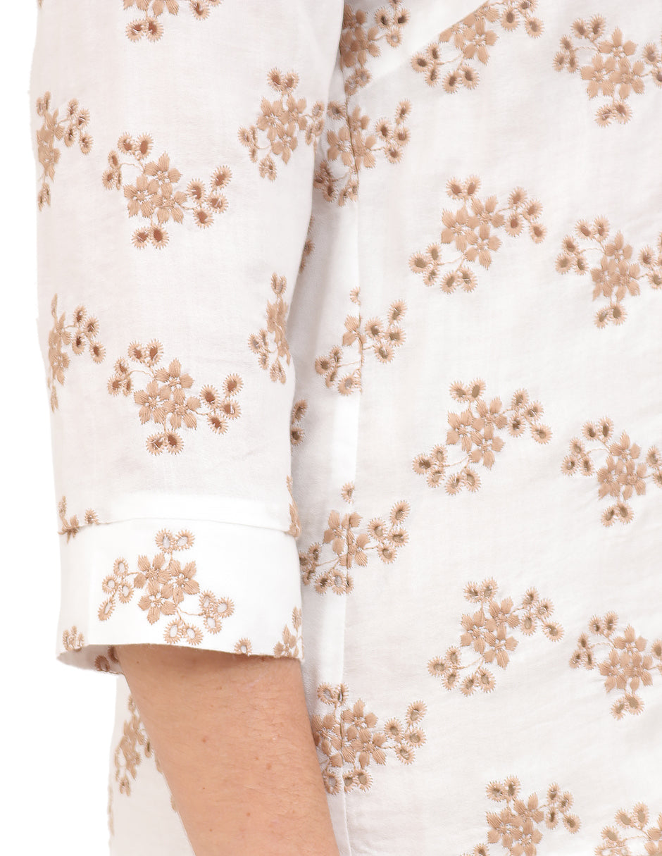 Blusa Cuello V, Manga 3/4,  Bordado