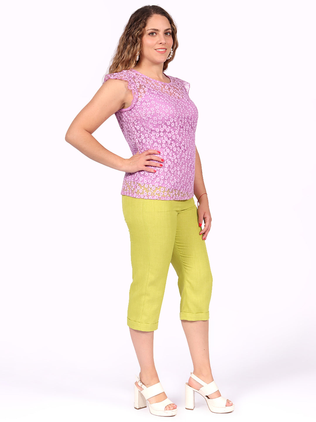 Blusa Cuello redondo , Manga Corta,Bordada