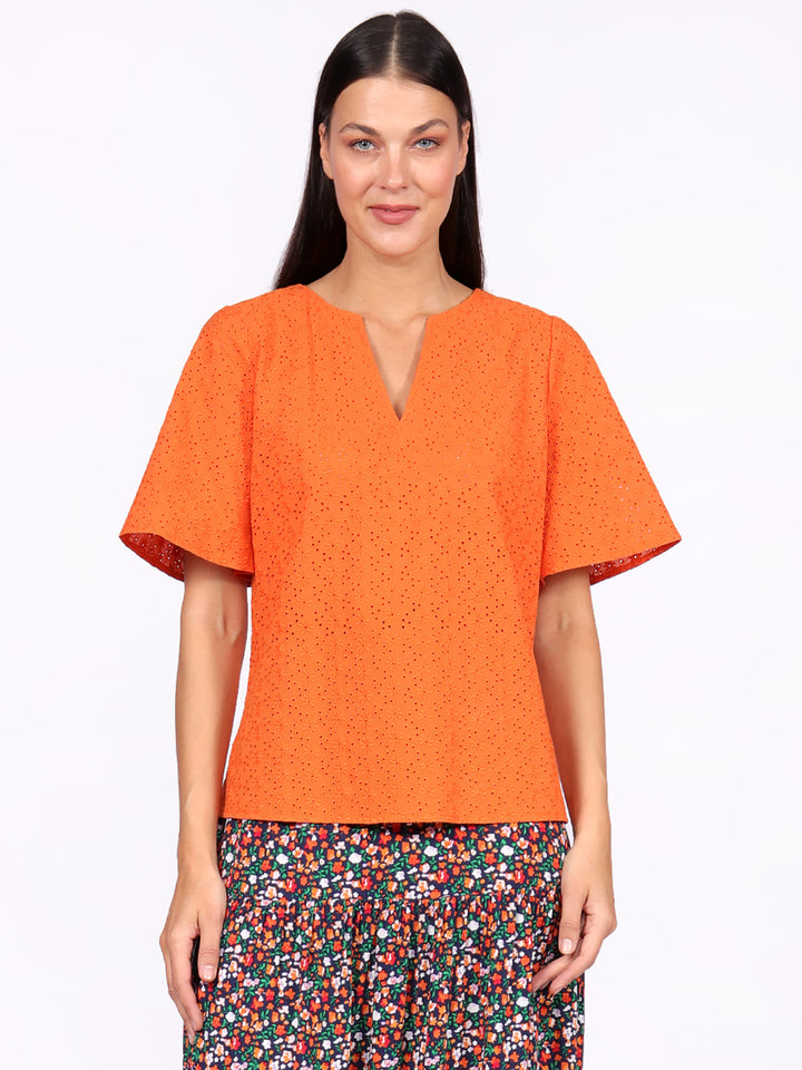 Blusa Cuello V, Manga Corta, Bordada