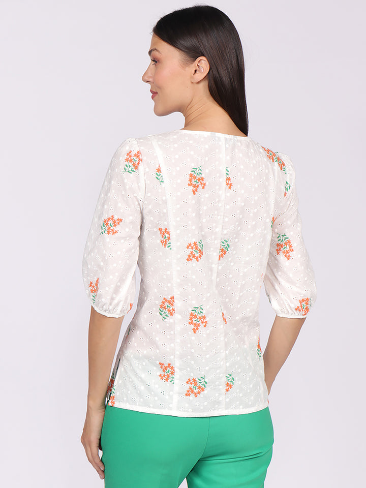 Blusa Cuello V, Manga Corta Aglobada, Bordada