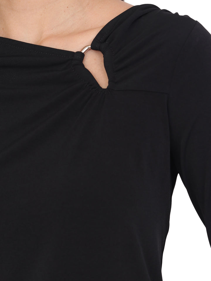Blusa Cuello Redondo Con Aplicación, Manga Larga