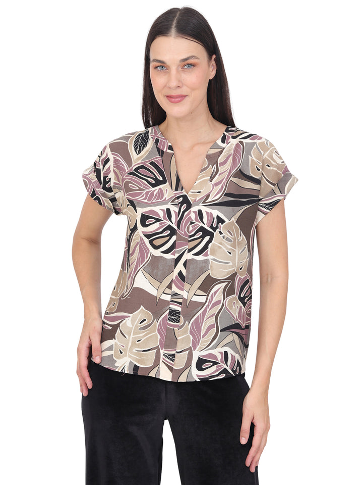 Blusa Cuello V, Manga Corta, Estampada