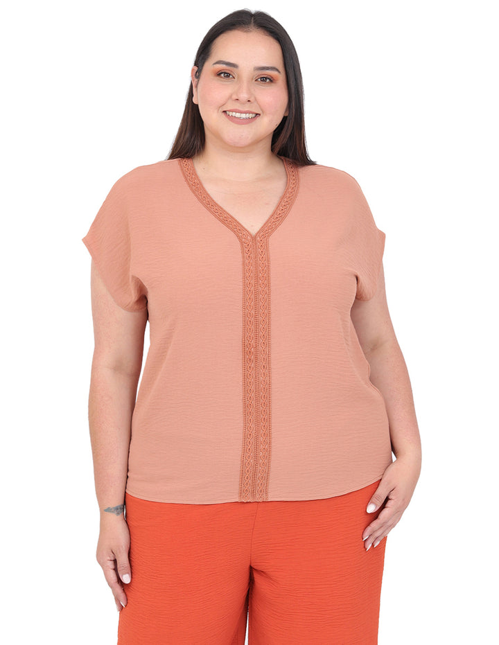Blusa Curvy Carilo, Cuello V,  Manga Corta