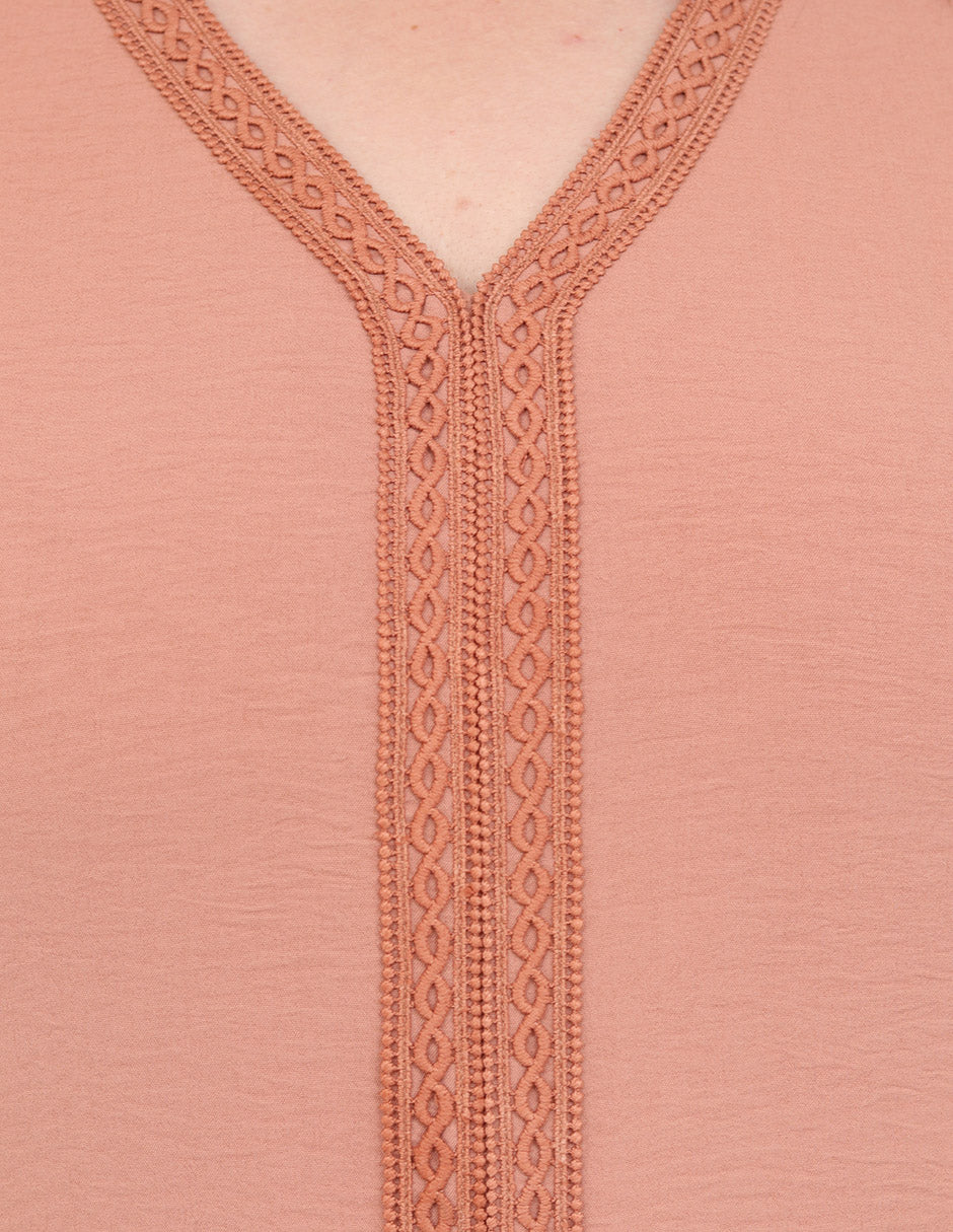 Blusa Curvy Carilo, Cuello V,  Manga Corta