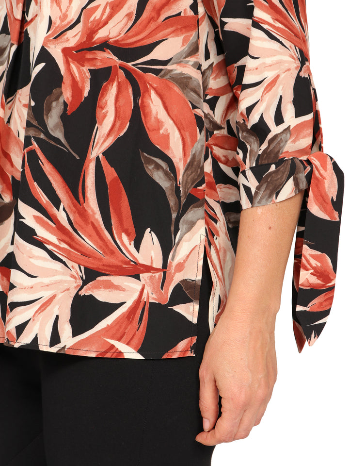 Blusa Cuello V, Manga 3/4 con Amarre