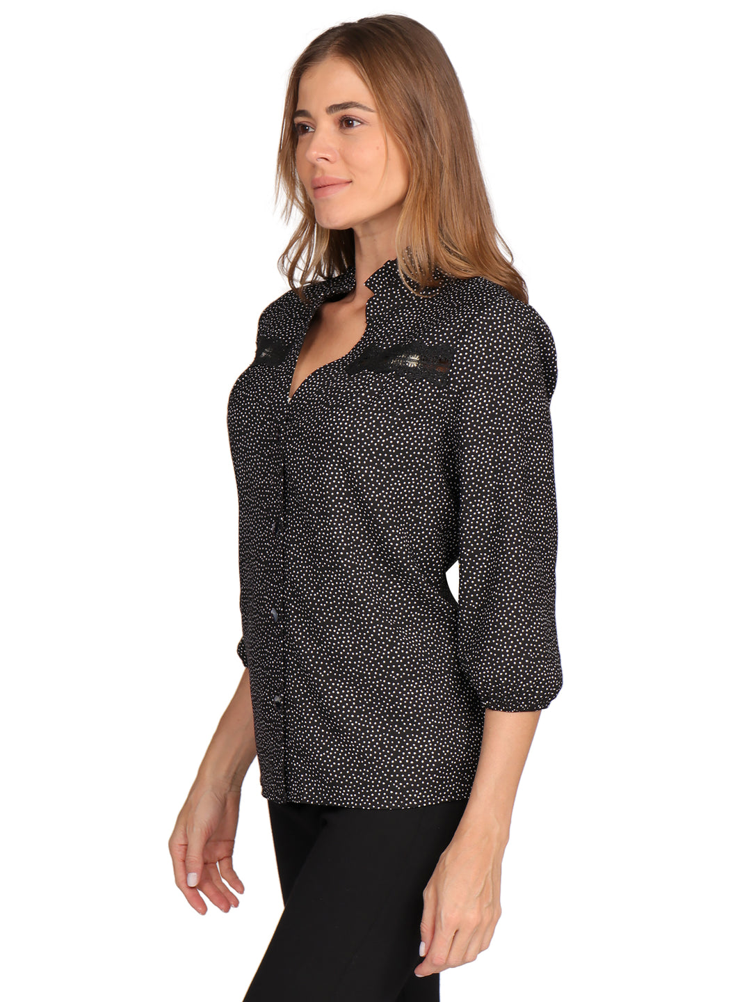 Blusa Cuello V, Manga Larga, Lunares, Botones