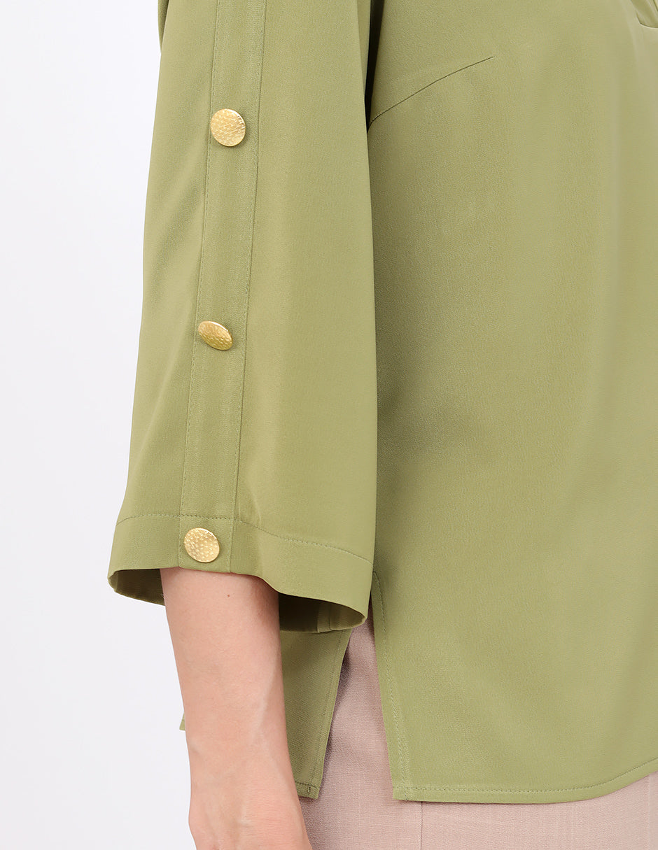 Blusa Cuello V, Manga 3/4 con Botones