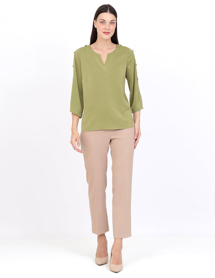 Blusa Cuello V, Manga 3/4 con Botones