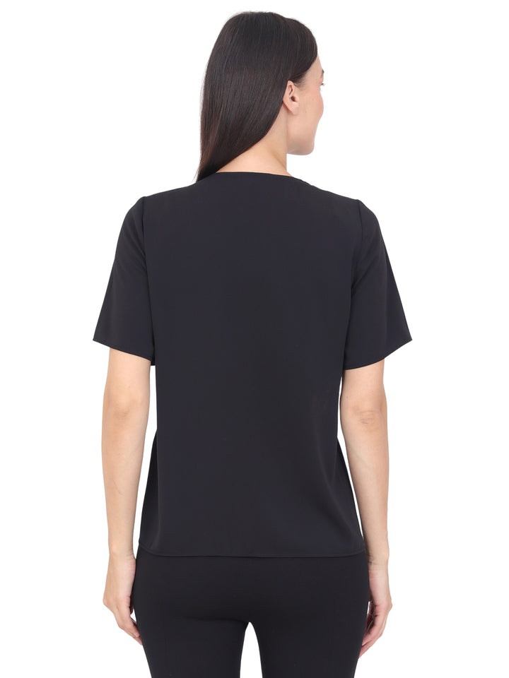 Blusa Cuello V con Encaje, Manga Corta, Lisa